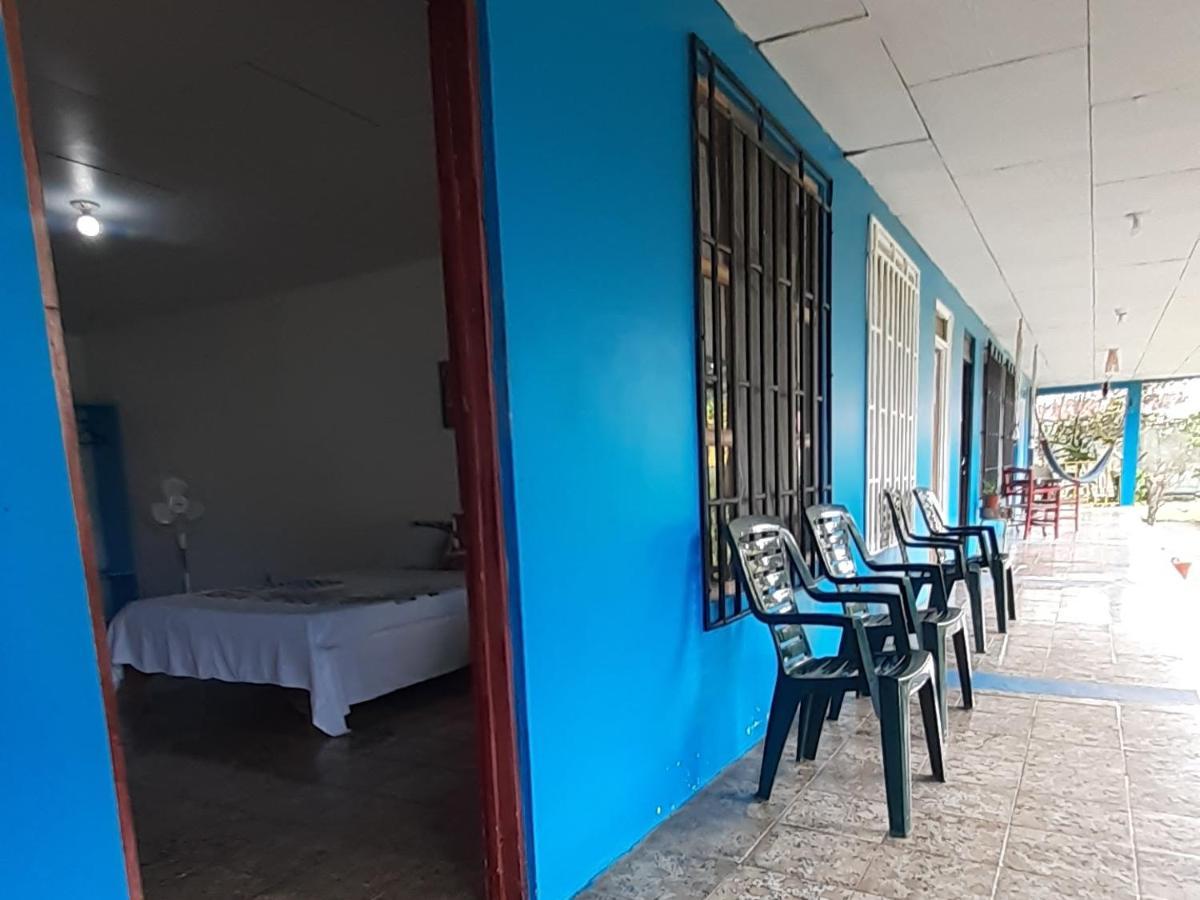 Rooms Palmeras 까위따 외부 사진
