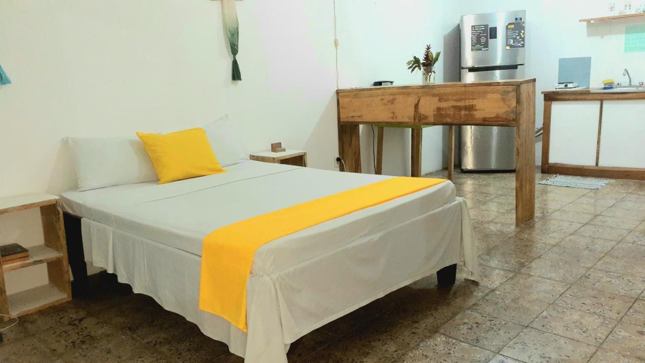 Rooms Palmeras 까위따 외부 사진